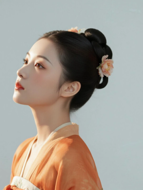 AI国风美人电脑桌面壁纸 | 橘黄轻纱元气灵动女生8K超高清无水印套图
