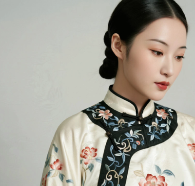 AI优雅旗袍电脑桌面壁纸 | 牡丹旗袍富贵典雅8K超高清无水印套图